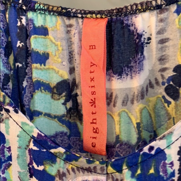 Eight Sixty printed top sz medium - Picture 5 of 7